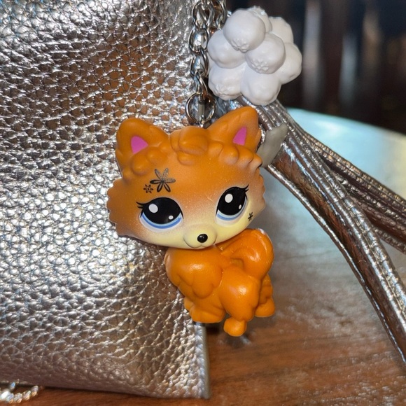 Littlest Pet Shop Pomeranian Keychain G7 Series 2 - Picture 1 of 5